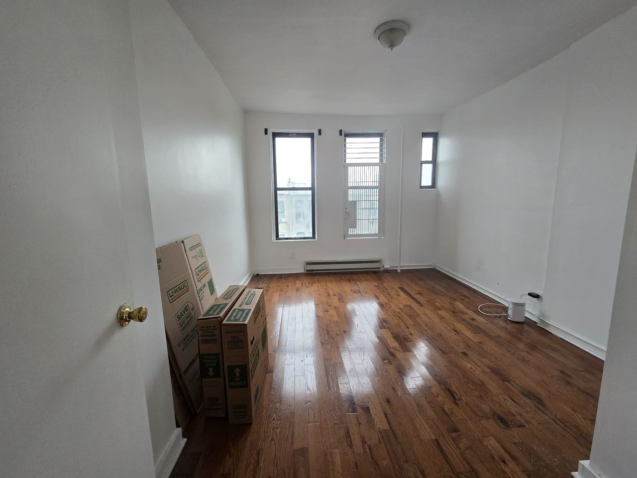 297 Troutman Street 2L