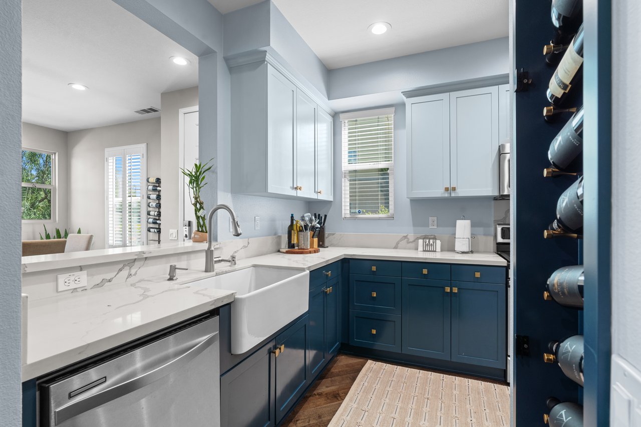 Just Listed! | GORGEOUS SOUTH BAY TOWNHOME! 