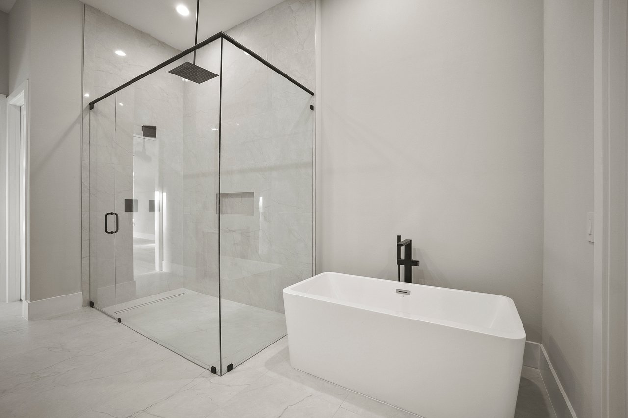 16913 Crete Way- Lot 68 Estate