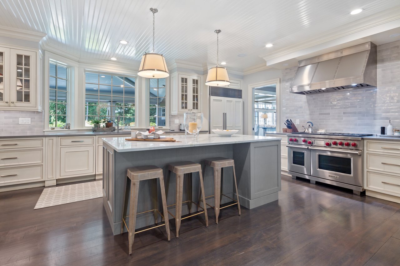 Spectacular Oyster Harbors Estate