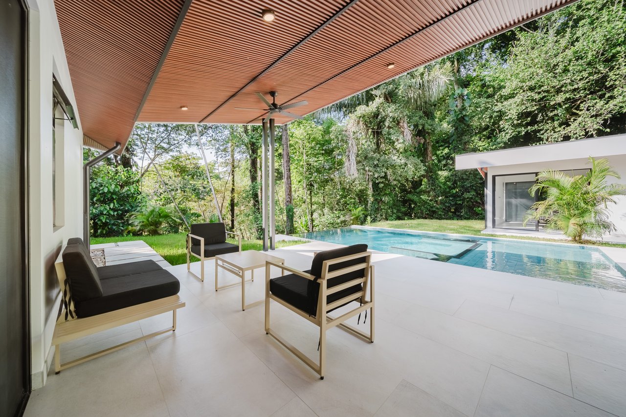 Casa Escondida Contemporary Villa with Guest Suite