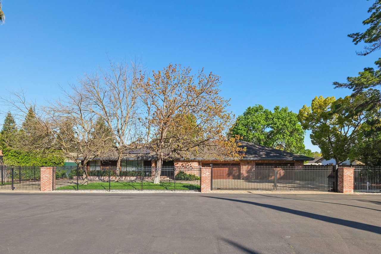50 Amberwood Ln, Walnut Creek