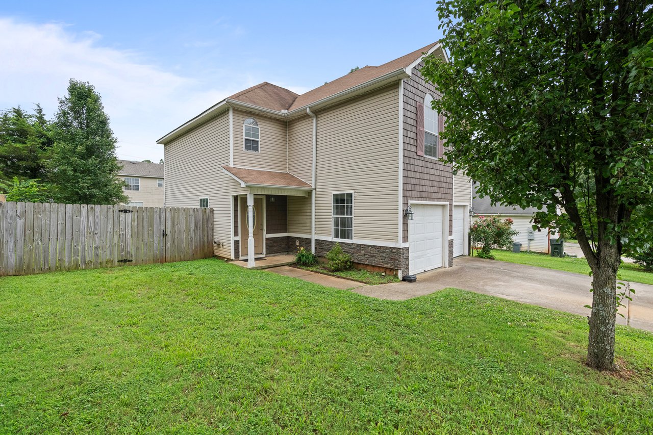 MADISON CITY SCHOOLS! 3 Beds Plus Bonus!