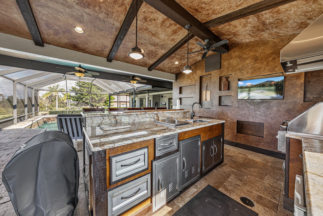 13247 THOROUGHBRED DR