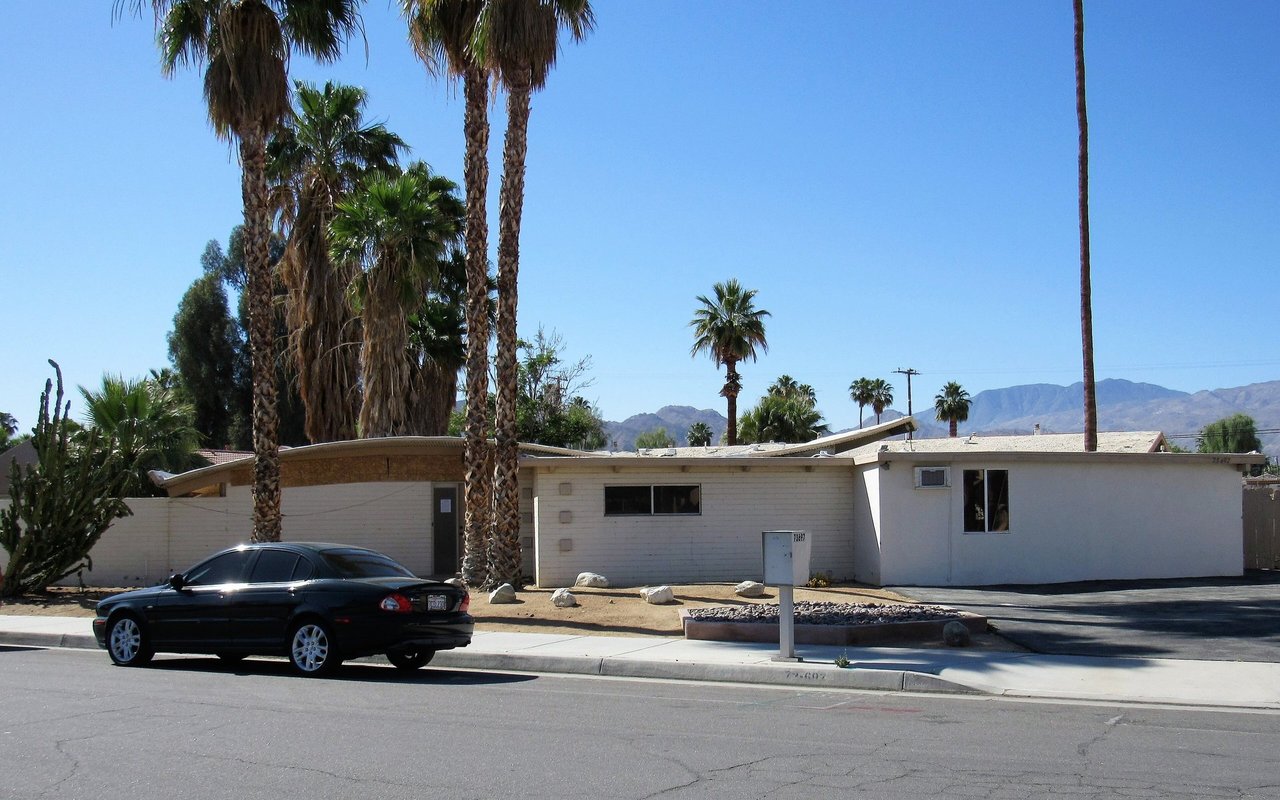 Miles C. Bates House in Palm Desert, photographed in 2018
