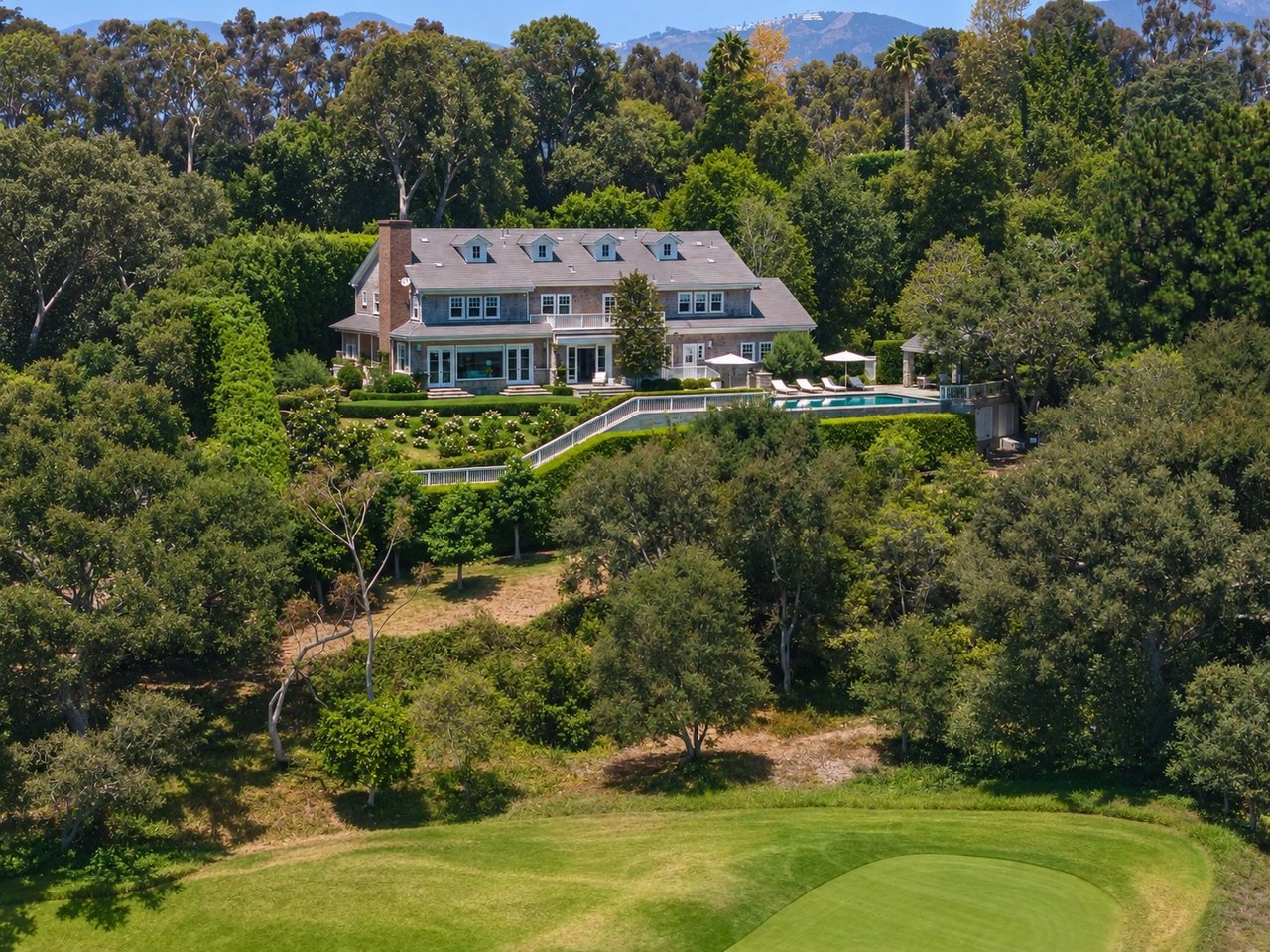 770 Napoli Dr