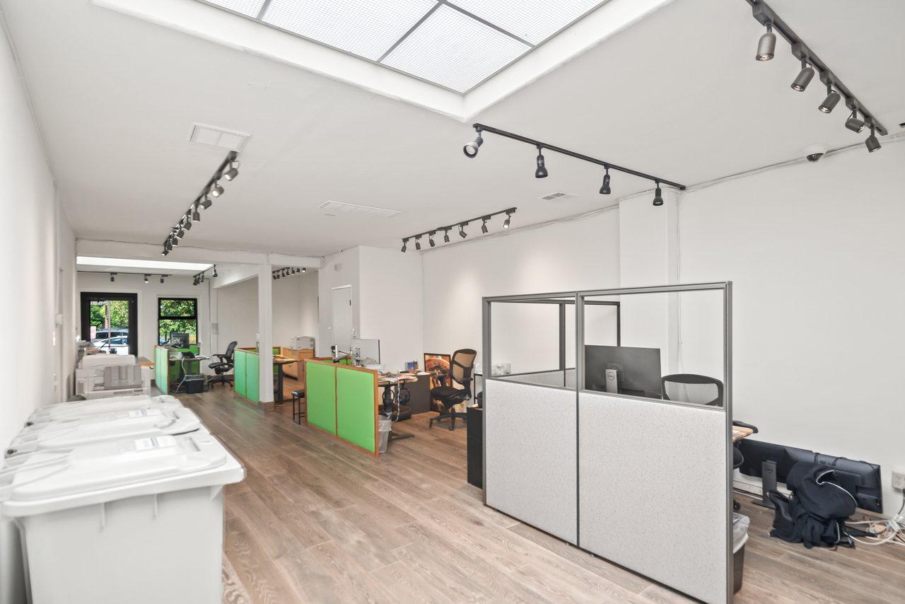 2,550 SF DT Los Altos Office For Sale