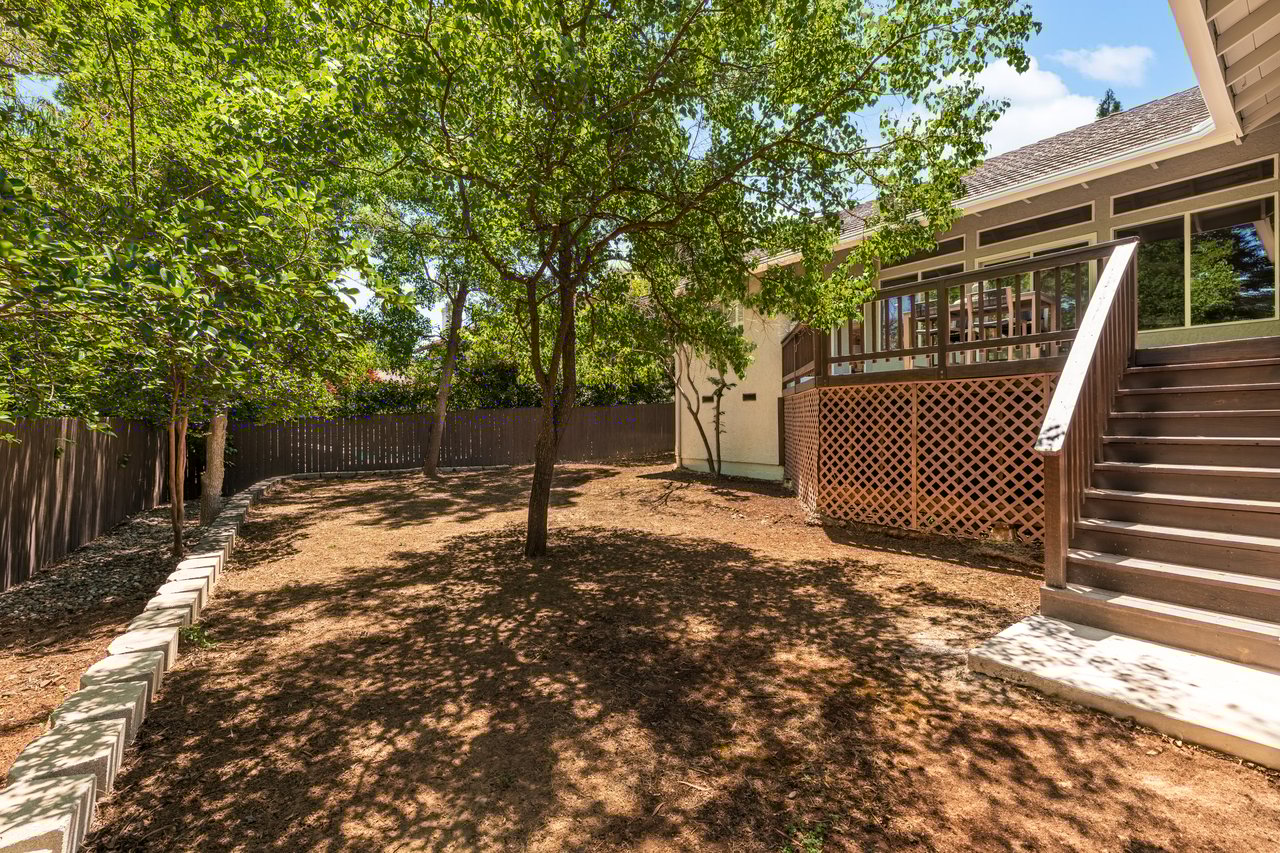 2964 Ridgeview Dr