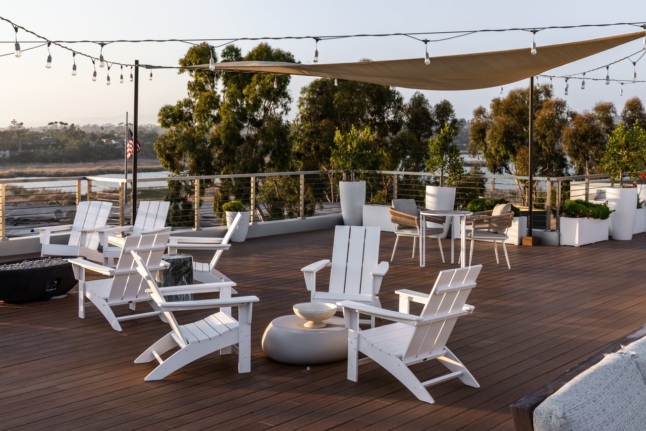  Downtown Carlsbad Coastal Residence 