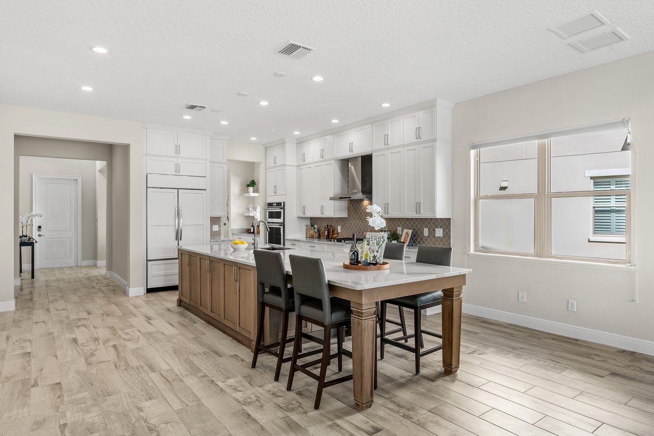 15606 Shorebird Lane