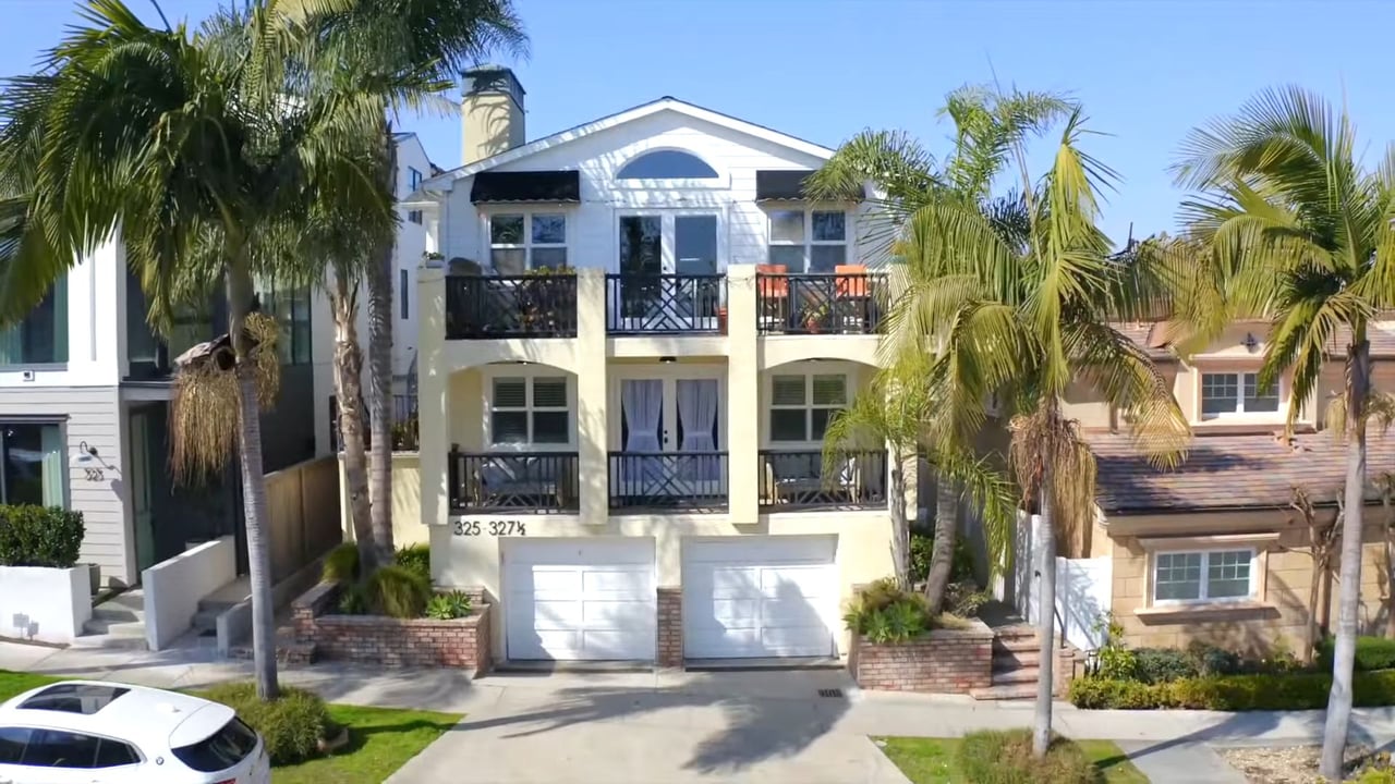 325 1/2 Marguerite Ave Corona Del Mar, CA 92625