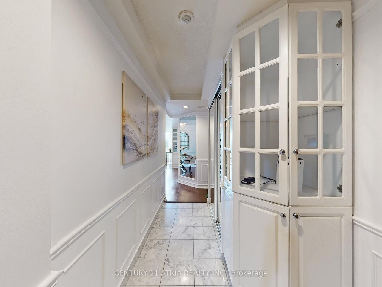 WILLOWDALE PENTHOUSE 