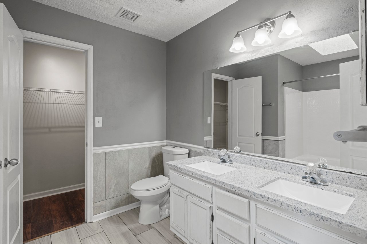 MADISON CITY SCHOOLS! 3 Beds Plus Bonus!