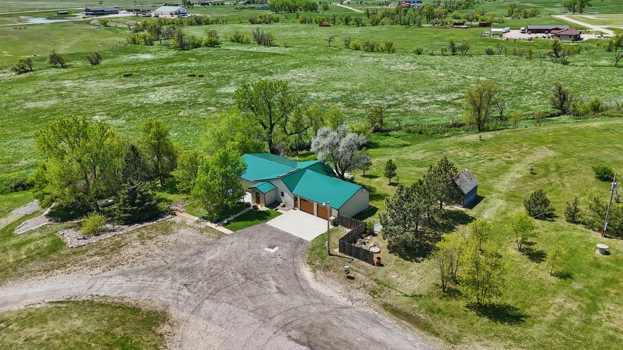 18977 Black Angus Lane