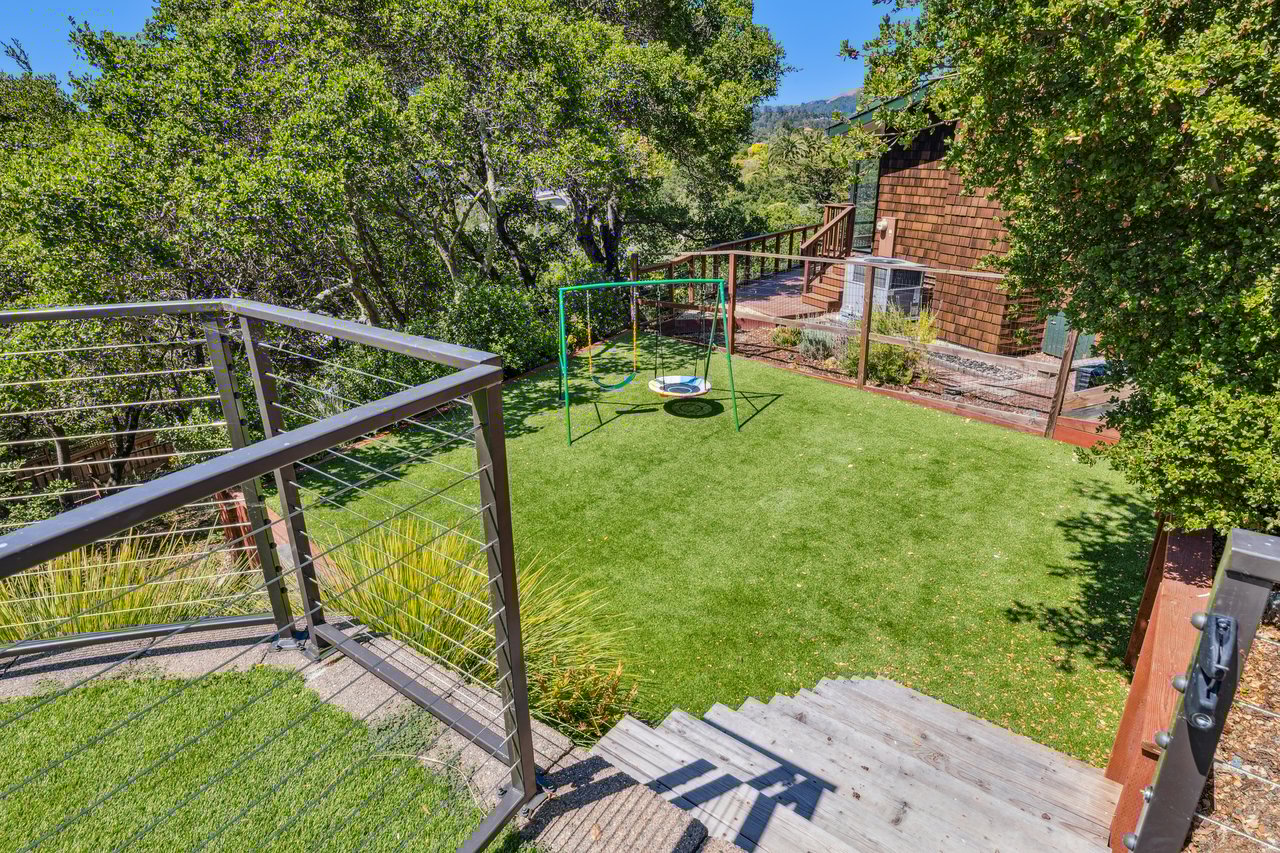 6 Live Oak Way