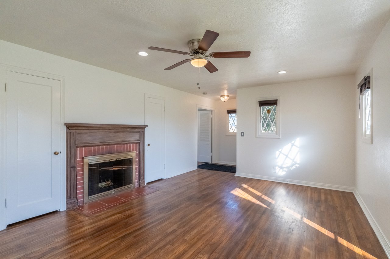 Charming Salinas Home and Garden