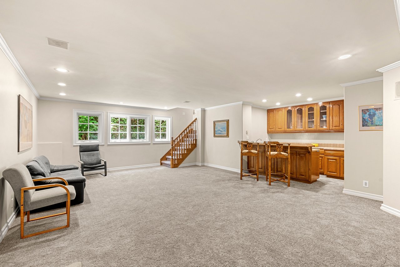 201 N Palm Dr, Beverly Hills 