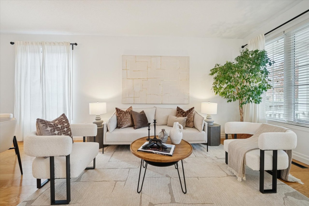 77 Fred Silvester rd