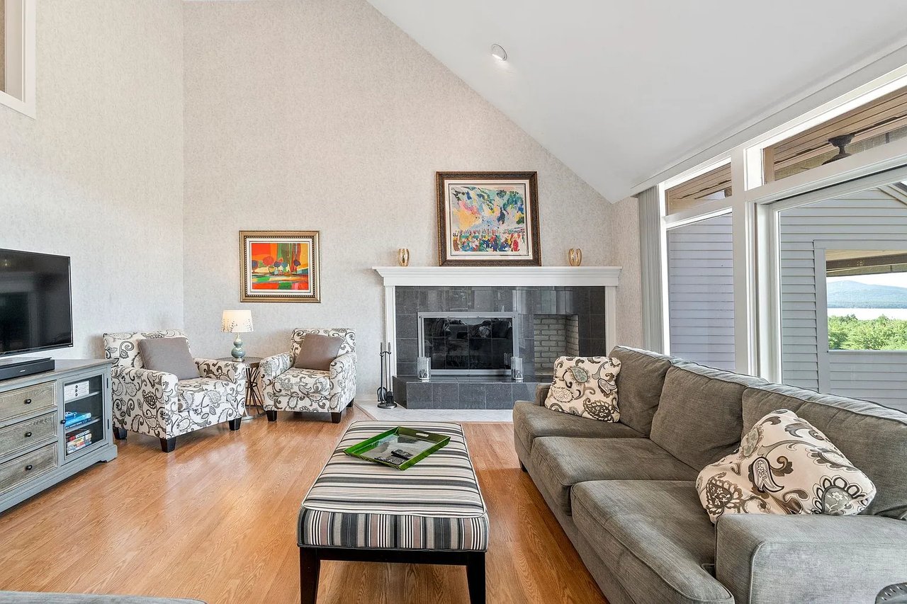 22 Topside Rd #4