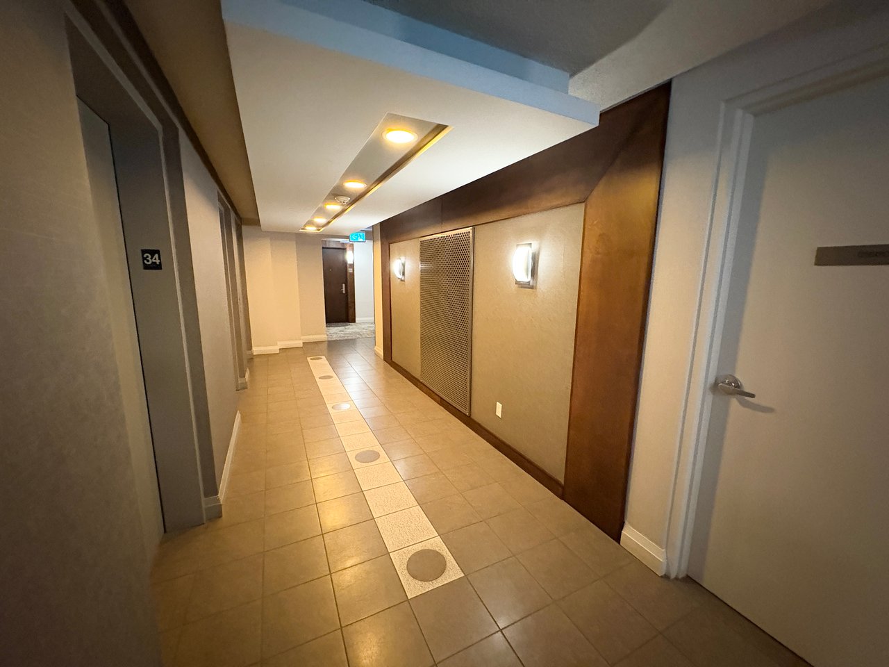 763 Bay St Unit: 3413