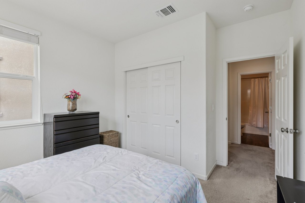 5348 Gramercy Cir