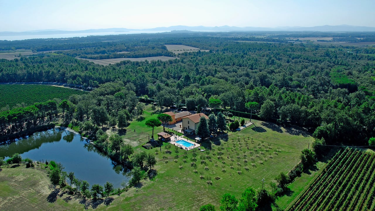 VILLA DI MEZZO