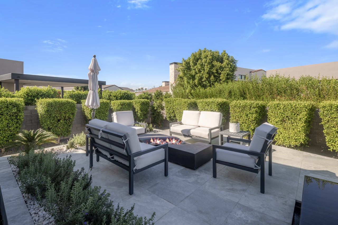 6914 E Cactus Wren Road