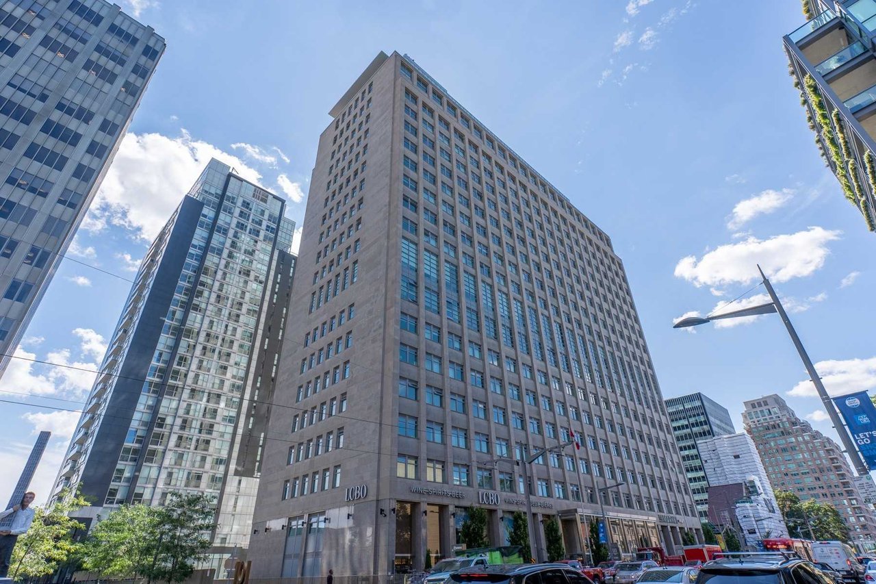 111 St. Clair Ave W, Ste 619