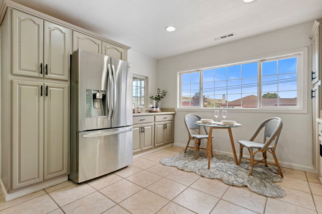 429 Hemlock Ave