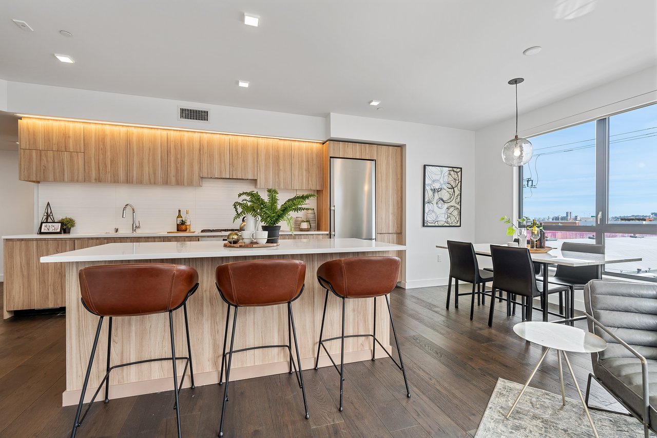 1300 22nd Street, Unit 410 