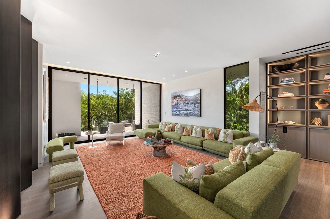 Architectural Waterfront Masterpiece in Cocoplum