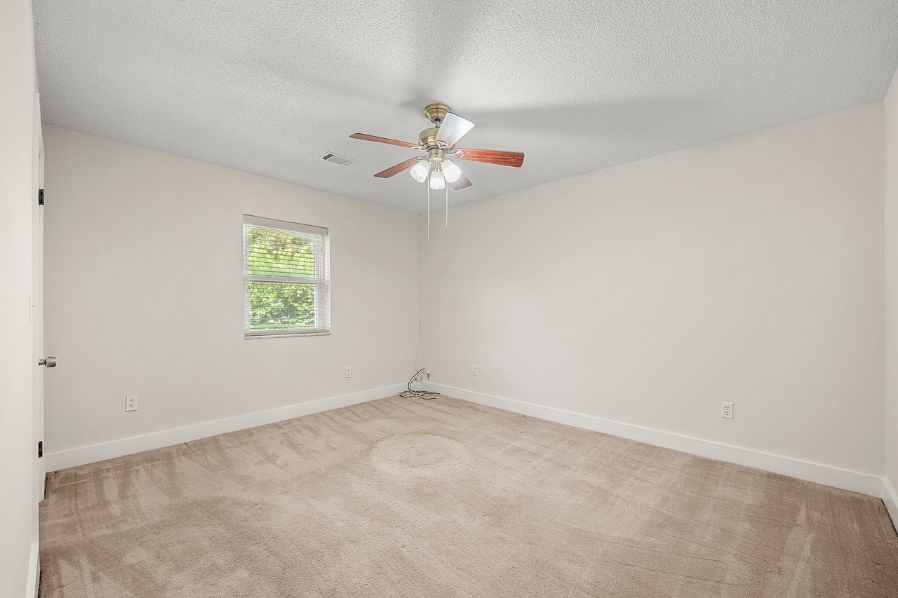 140 Forest Lake