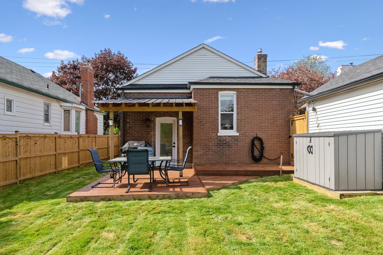 6499 Main Street, Stouffville