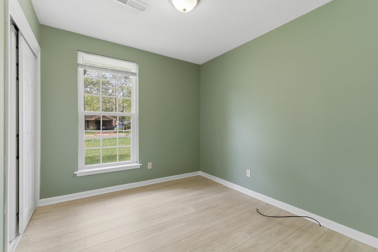 Updated 4BR Near Bridge Street