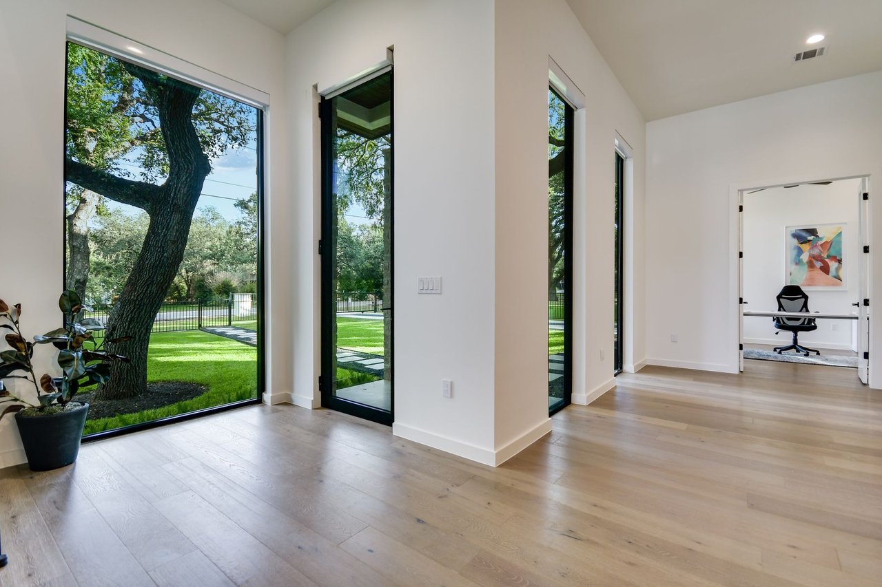 Reveille Modern