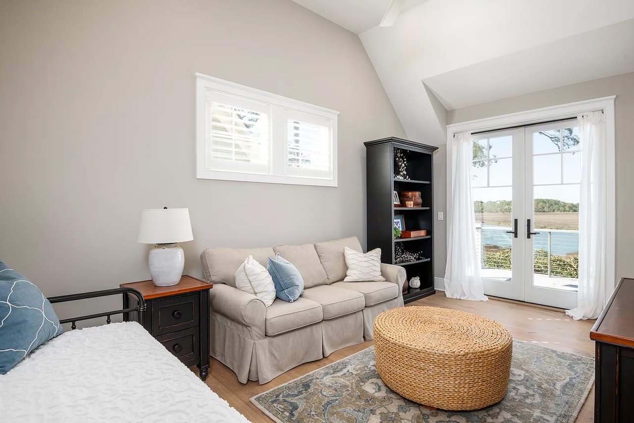 109 Bobcat Ln