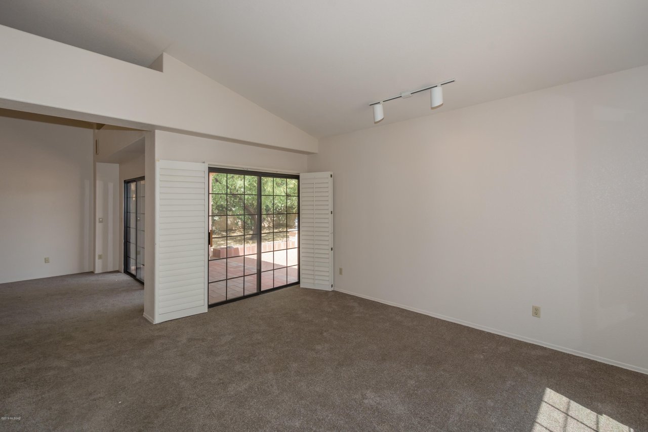 1 E Desert Sky Rd, #1