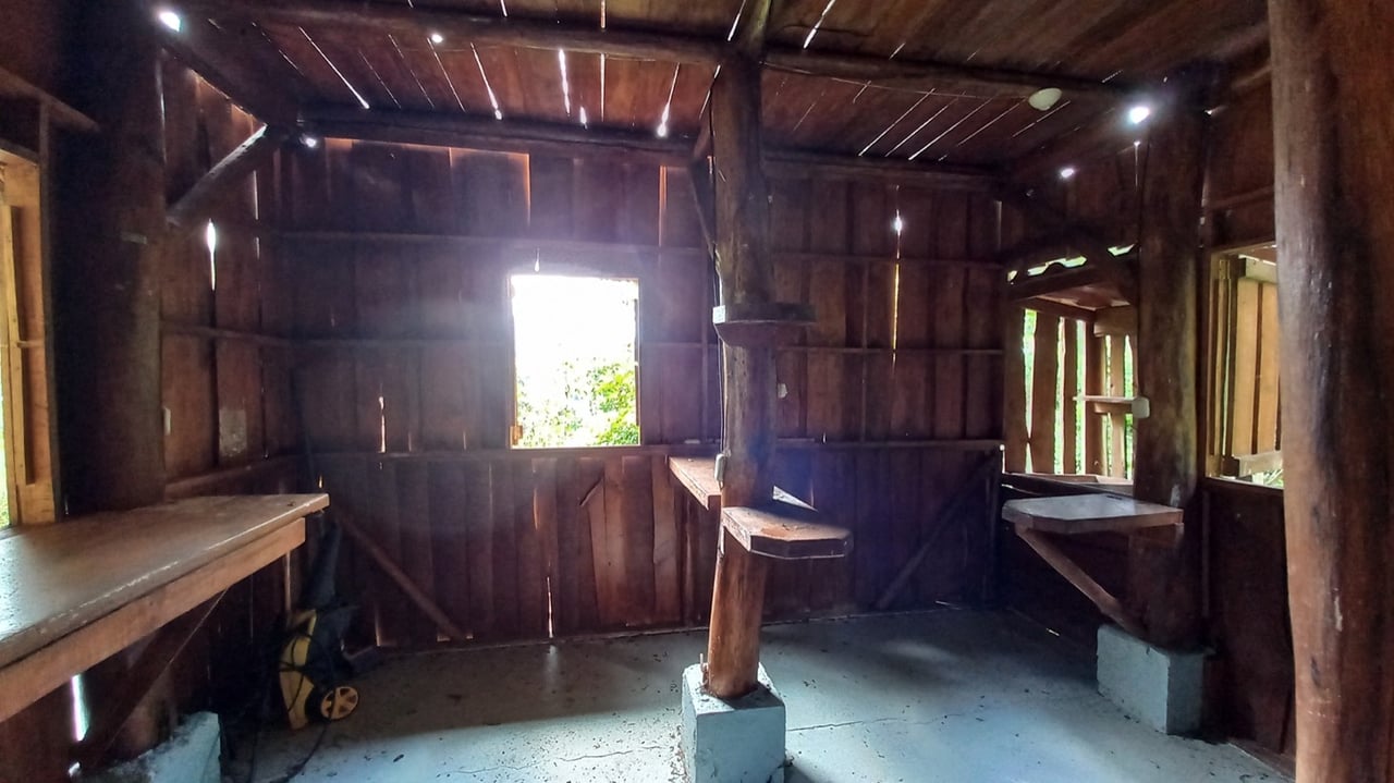 Charming Mountain Retreat with 2 Bedroom Home and Rustic Cabin