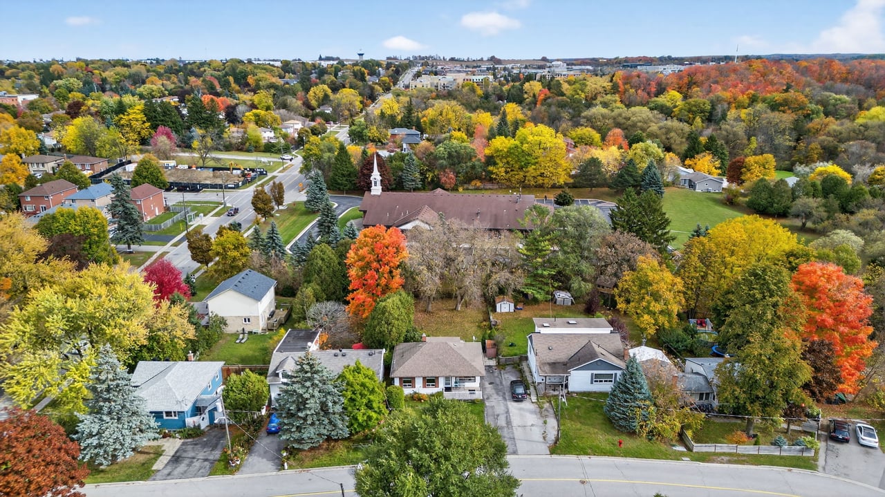 275 Maple Street, Newmarket