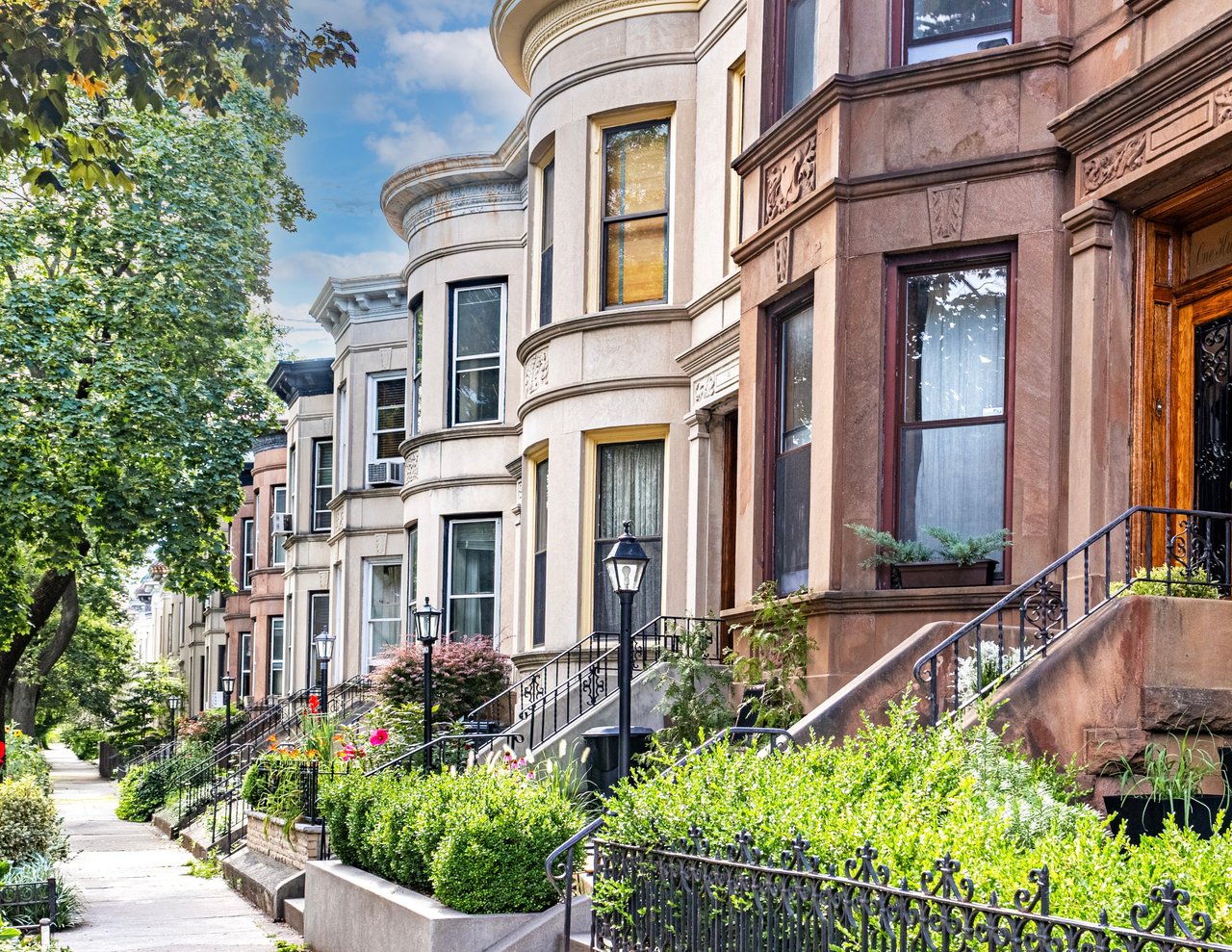 Prospect Lefferts Gardens brownstone row houses with tree-lined streets in Brooklyn real estate.