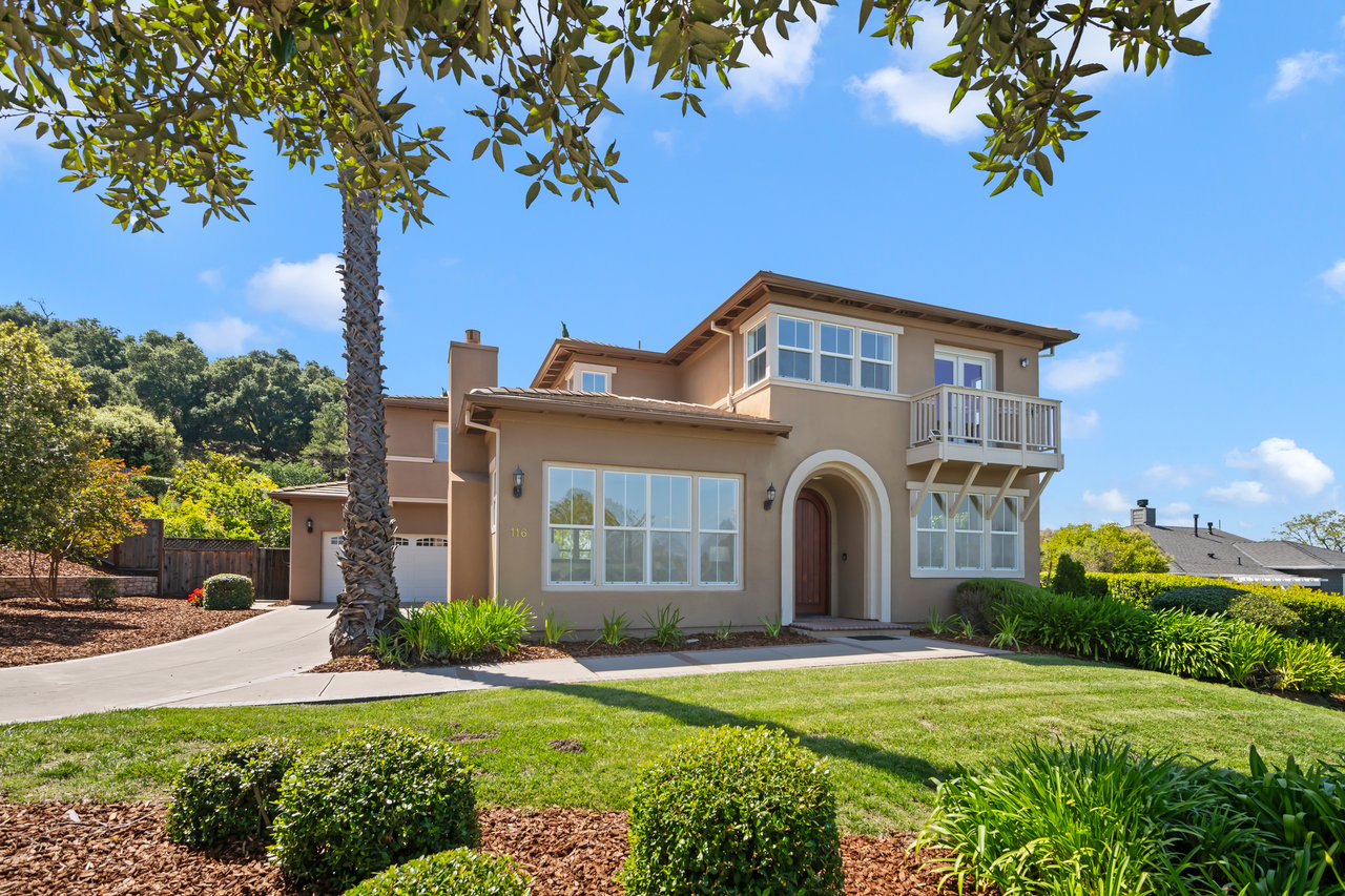 Broker Tour at 116 Regent Dr in Los Gatos Featuring Sipbie Caffè