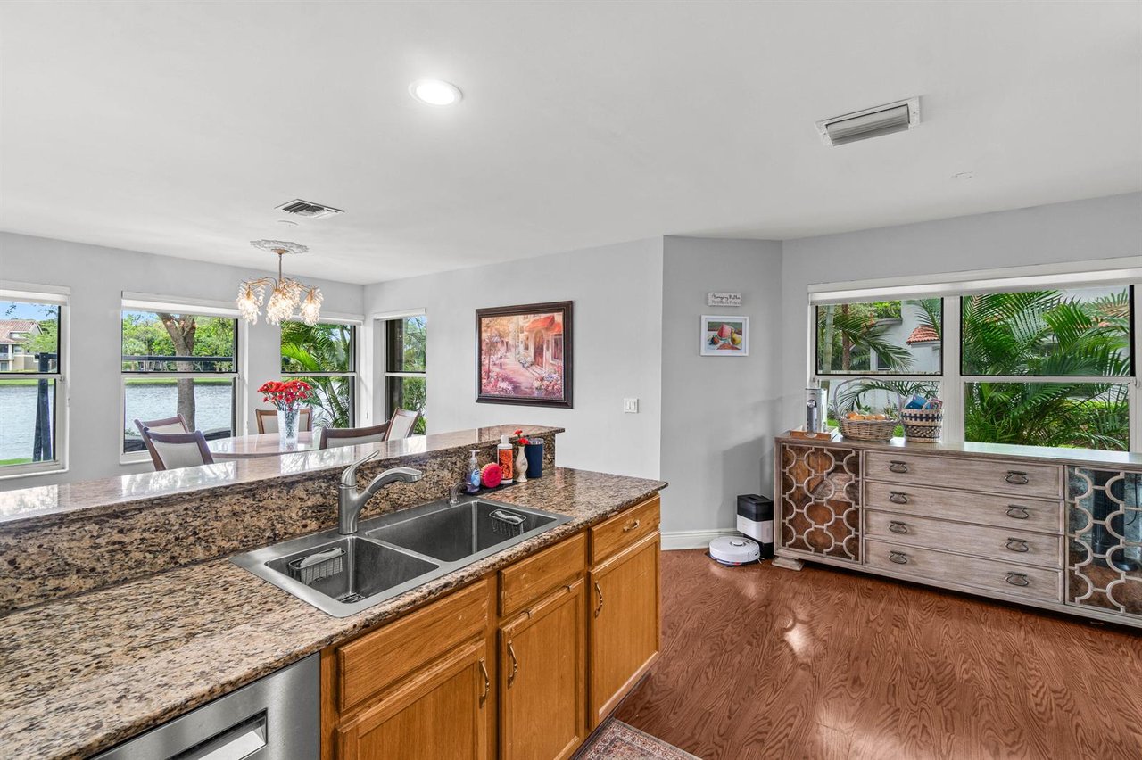 2011 NW 53rd St