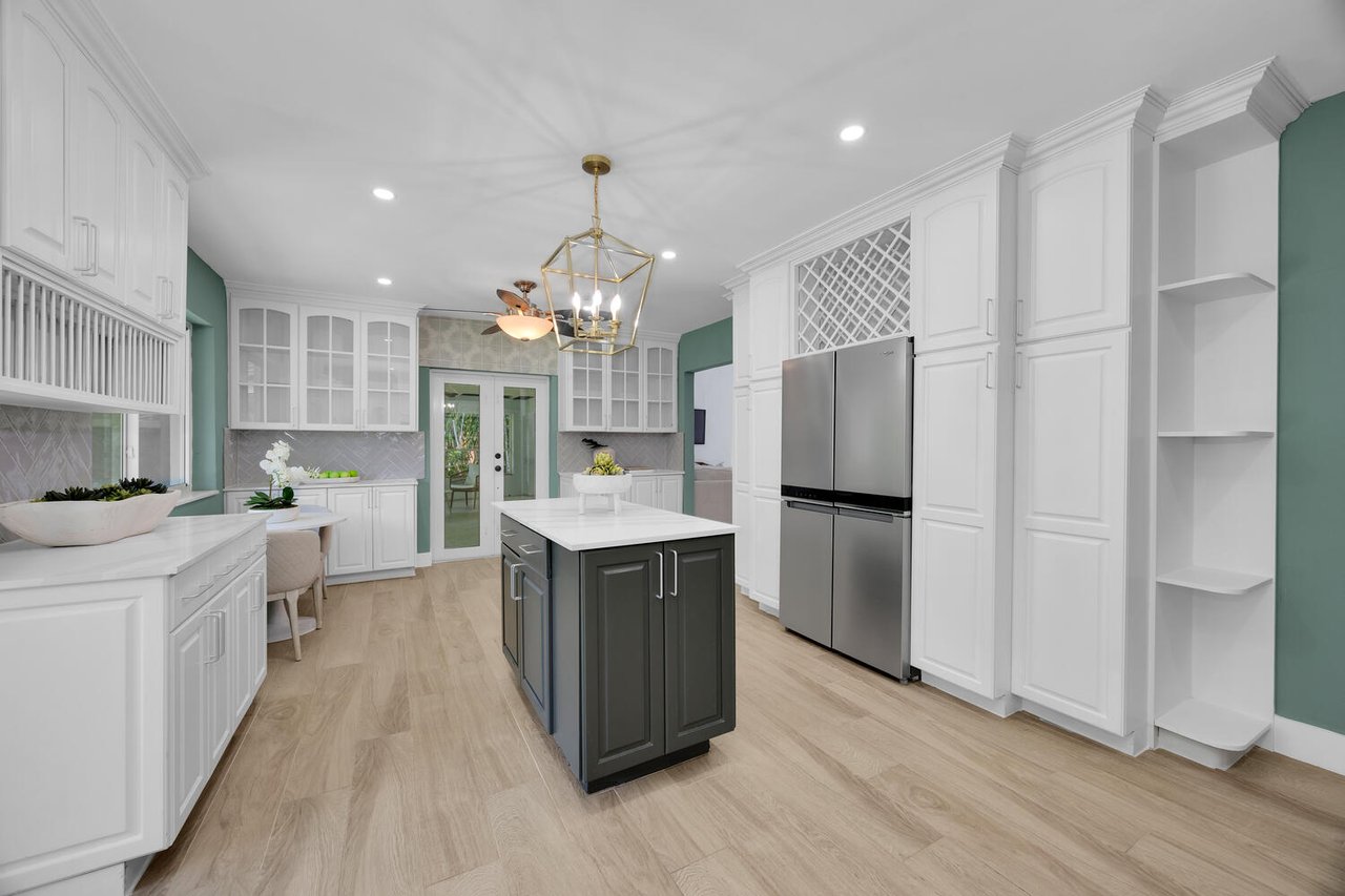 Coral Gables Beauty Just Listed