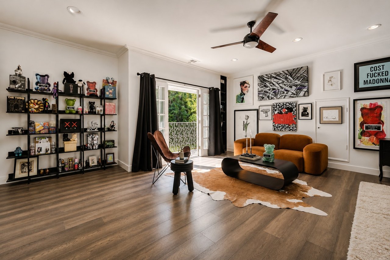 3891 Sepulveda Blvd, Sherman Oaks 