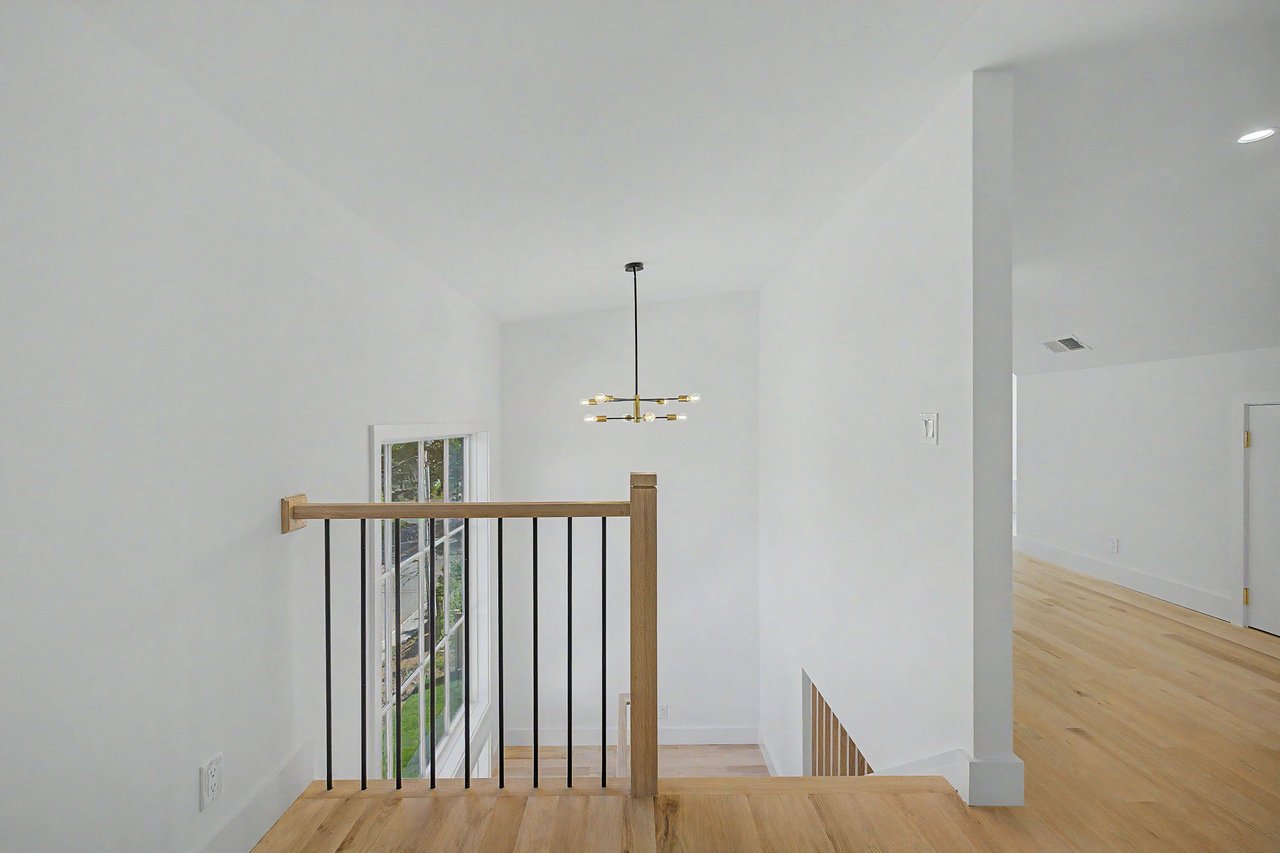 124 Forest St, Unit A