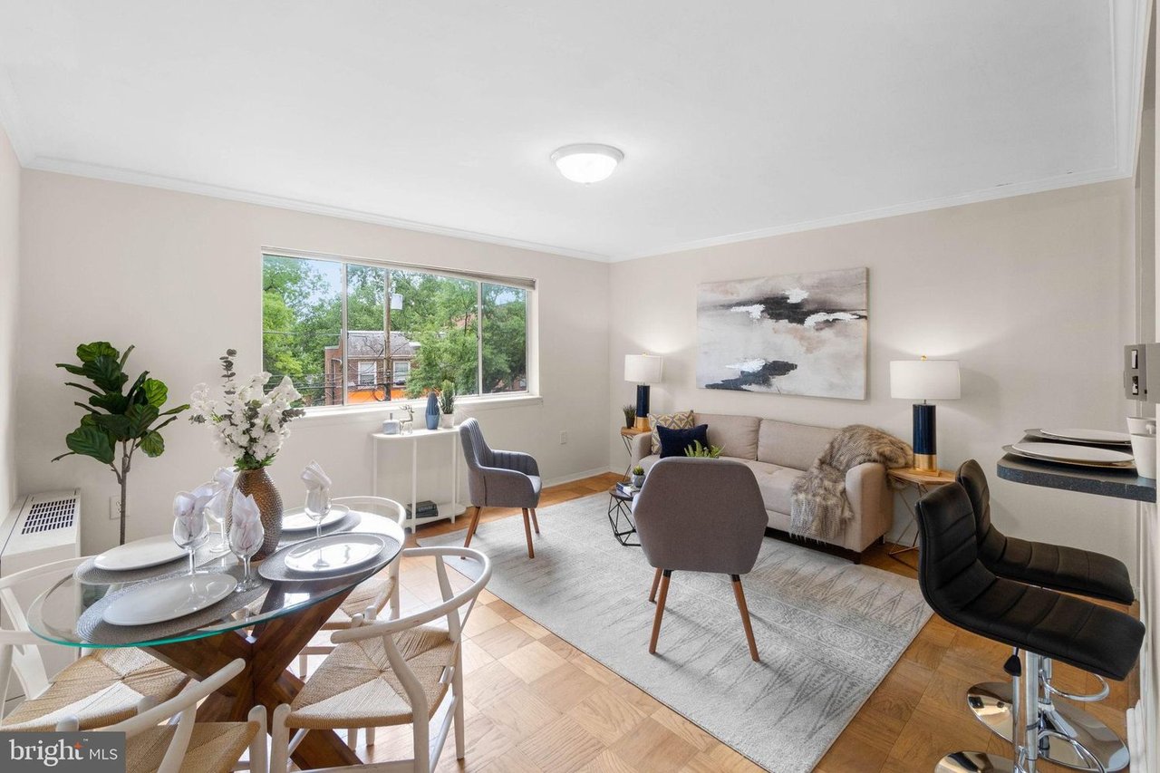 4555 MacArthur Blvd NW #214