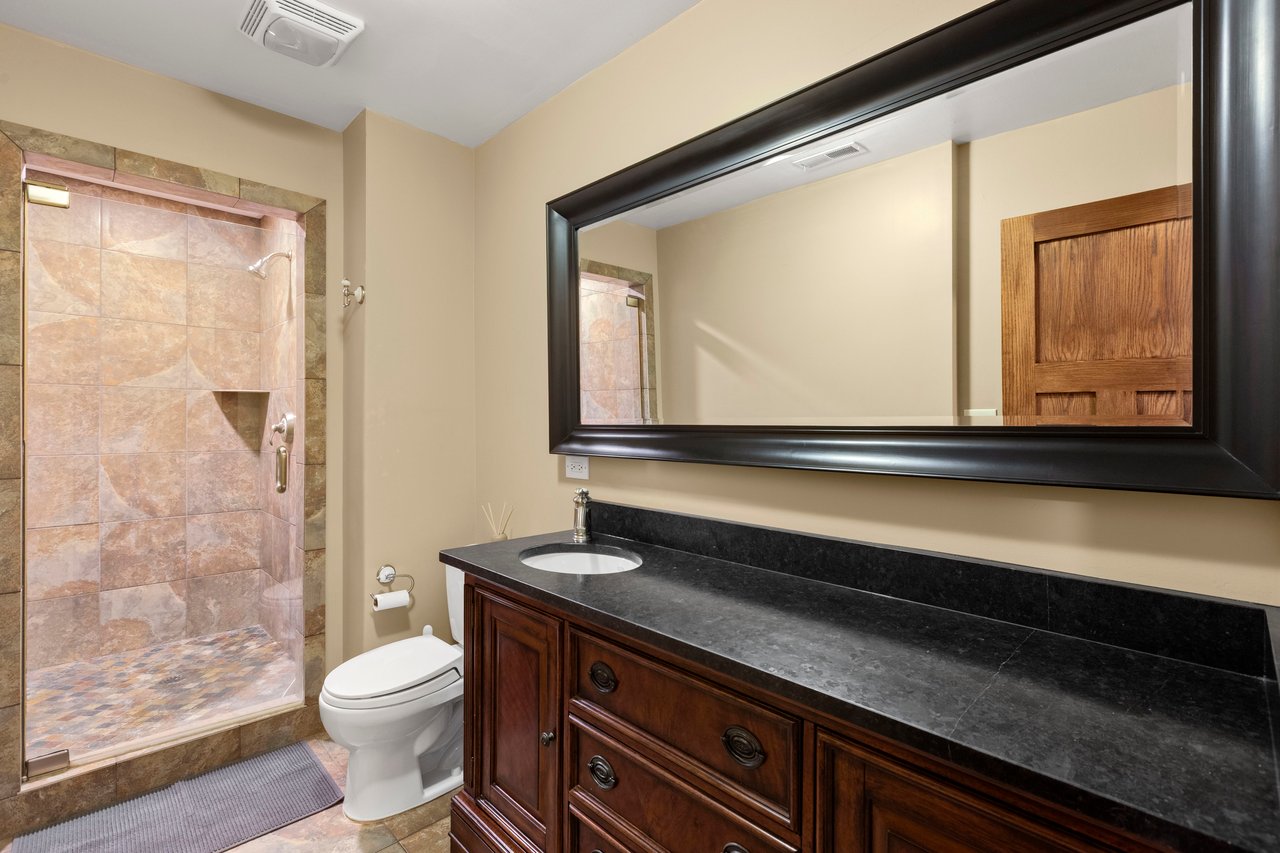 1520 Telegraph Road, Lake Forest