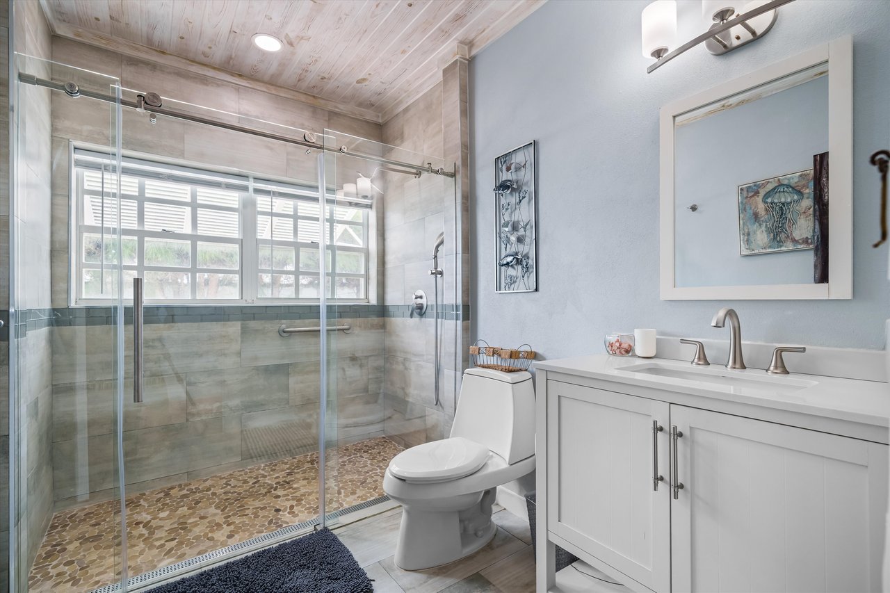 Water's Edge— A Turnkey Waterfront Estate