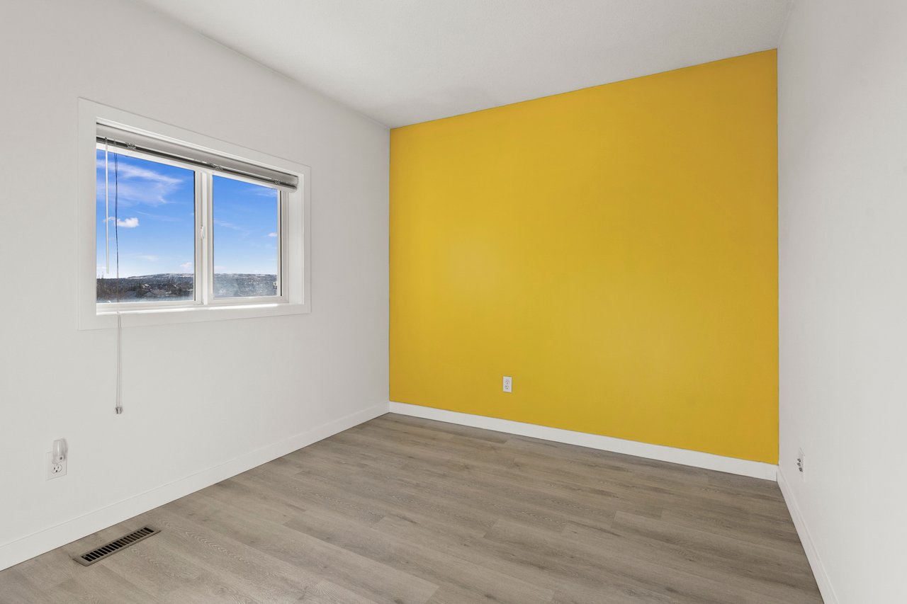 12345 Coventry Hills Way NE