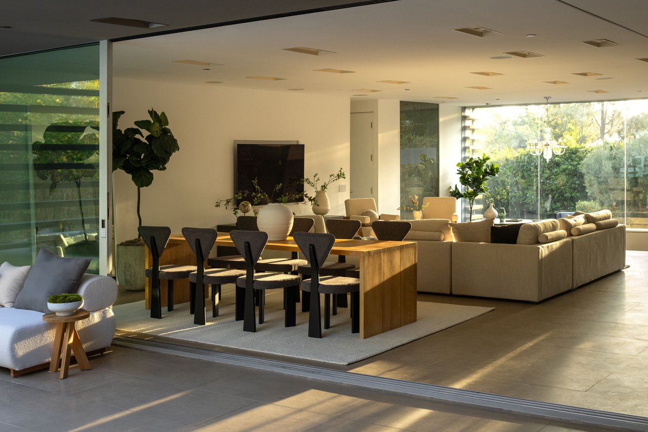 1166 Angelo Dr, Beverly Hills 